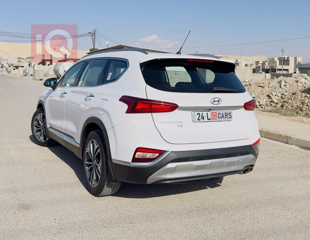 هيونداي سانتافي